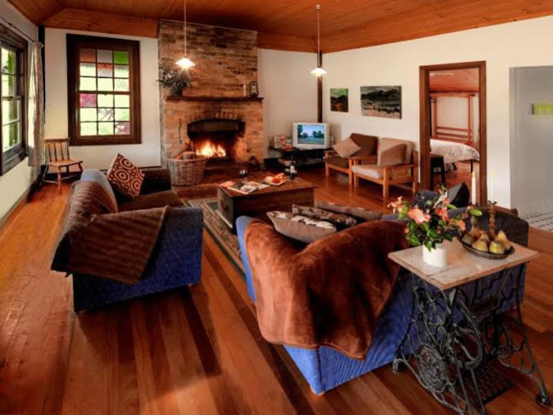 Cedar Creek Cottages Millfield Екстер'єр фото